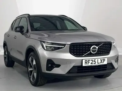 Used Volvo XC40 Plus 194 HP (142 kW) 2025 Silver SUV