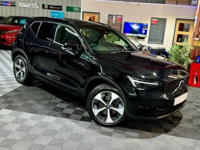 Usado Volvo XC40 Ultimate 197 CV (144 kW) 2023 Negro SUV