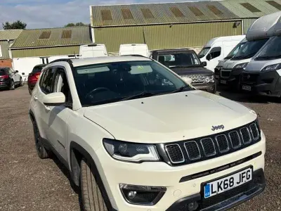 Used Jeep Compass Limited 140 HP (102 kW) 2018 White SUV