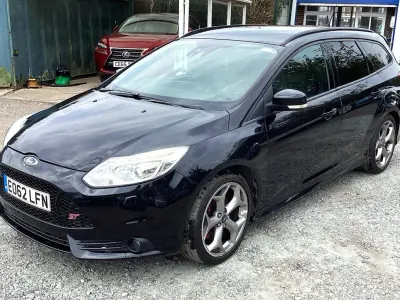 Used Ford Focus ST 246 HP (180 kW) 2012 Black Estate
