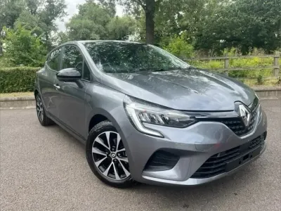 Used Renault Clio Evolution 90 HP (66 kW) 2023 Shadow grey  Hatchback