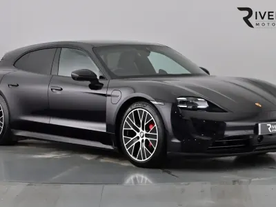 Used Porsche Taycan Performance Package 419 kW (571 HP) 2022 Jet black Estate
