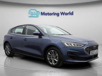 Used Ford Focus Titanium 125 HP (91 kW) 2023 Blue Hatchback