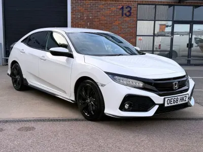 Used Honda Civic Sport 182 HP (133 kW) 2018 White Hatchback