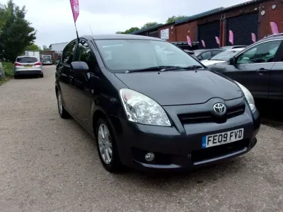 Used Toyota Verso SR 147 HP (108 kW) 2009 Grey MPV