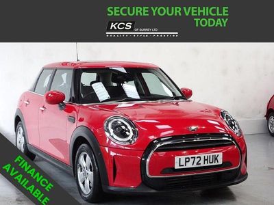 Used Mini Cooper Classic 136 HP (100 kW) 2022 Red Hatchback