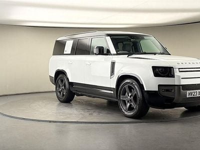 Begagnad Land Rover Defender SE Dynamic 300 HK (220 kW) 2023 Vit SUV