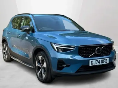 Used Volvo XC40 Plus 197 HP (144 kW) 2025 Blue SUV