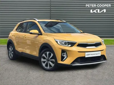 Used Kia Stonic 98 HP (72 kW) 2024 Yellow SUV