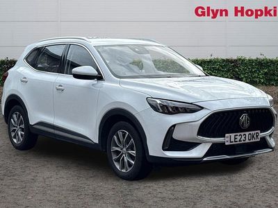 White Used 2023 MG HS SE SUV | £15,803 (Fair price)