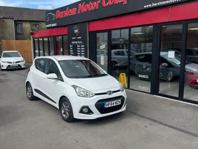 Used Hyundai i10 Premium 83 HP (61 kW) 2014 White Hatchback