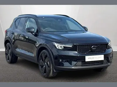 Used Volvo XC40 Plus 161 HP (118 kW) 2025 Black SUV