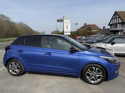 Gebraucht Hyundai i20 Edition 84 PS (61 kW) 2019 Blau Kleinwagen