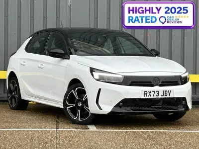 Used Vauxhall Corsa S 100 HP (73 kW) 2024 White Hatchback