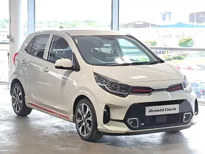 Begagnad Kia Picanto GT-Line 2023 Vit Halvkombi