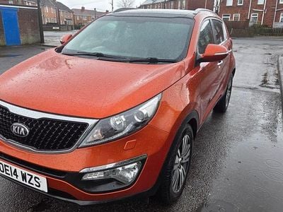 Used Kia Sportage 115 HP (84 kW) 2014 Orange SUV