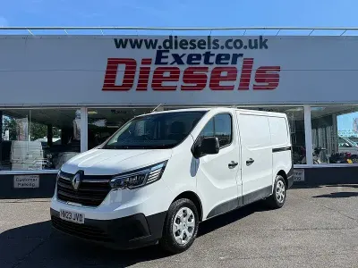 Used Renault Trafic Business 128 HP (94 kW) 2023 Glacier white