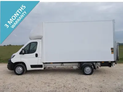 Used Peugeot Boxer 160 HP (117 kW) 2019 White Van