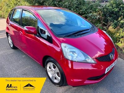 Red Used 2009 Honda Jazz ES Hatchback | £3,995 (A bit pricey)