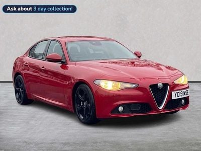 Used Alfa Romeo Giulia Super 160 HP (117 kW) 2019 Red Sedan