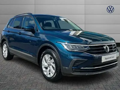 Used VW Tiguan Life 150 HP (110 kW) 2023 Blue SUV