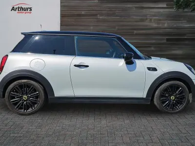 Used Mini Cooper S Hatch 135 kW (184 HP) 2022 Hatchback