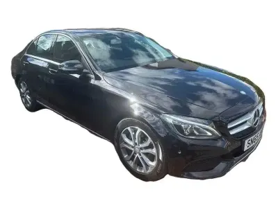 Begagnad Mercedes C220