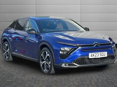 Used Citroën C5 X PureTech 131 HP (96 kW) 2023 Magnetic blue Estate