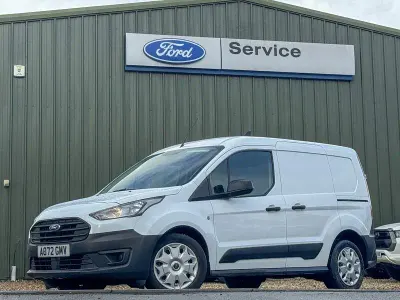 Używany Ford Transit Connect Select 101 KM (74 kW) 2022 Biały Minivan