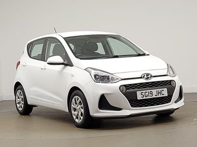 Used Hyundai i10 SE 66 HP (48 kW) 2019 White Hatchback