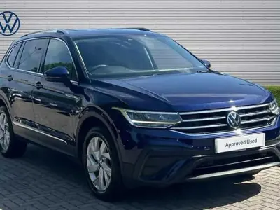 Used VW Tiguan Allspace Life 150 HP (110 kW) 2022 Blue SUV
