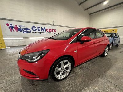 Red Used 2016 Vauxhall Astra SRi Hatchback | £4,695 (Fair price)