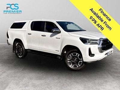 Used Toyota HiLux 150 HP (110 kW) 2023 White Pickup