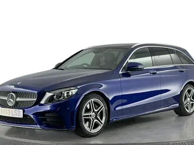 Second-hand Mercedes C300 AMG Line Premium Plus 245 CP (180 kW) 2019 Albastru Break