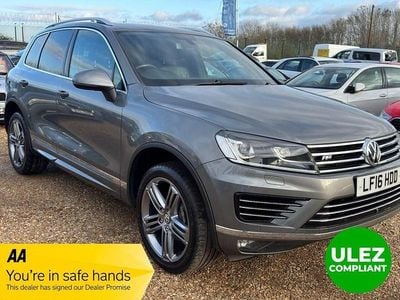 Grey Used 2016 VW Touareg R-line SUV | £13,850 (Good price)