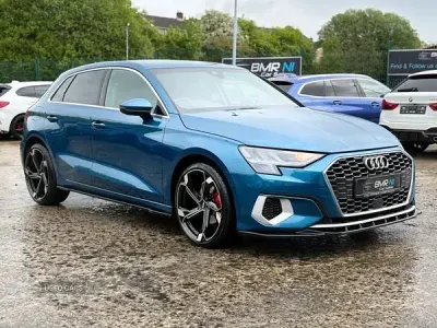 Usado Audi A3 Sport 116 HP (85 kW) 2022 Azul Sedan