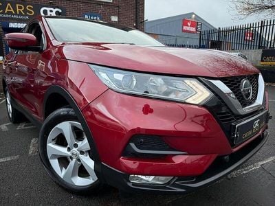Red Used 2018 Nissan Qashqai Acenta Premium SUV | £8,250 (Fair price)