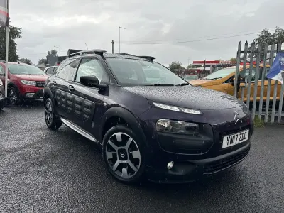 Used Citroën C4 Cactus Flair 108 HP (79 kW) 2017 Mauve/purple Hatchback