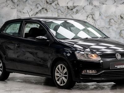 Black Used 2015 VW Polo SE Hatchback | £4,789 (Good price)