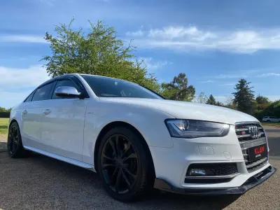 Usado Audi S4 Sport 333 HP (244 kW) 2014 Branco Sedan