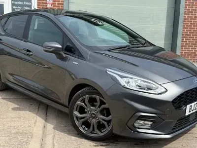 Second-hand Ford Fiesta ST-Line 125 CP (91 kW) 2021 Hatchback