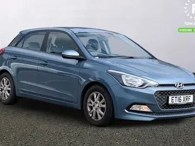 Used Hyundai i20 SE 84 HP (61 kW) 2016 Blue Hatchback