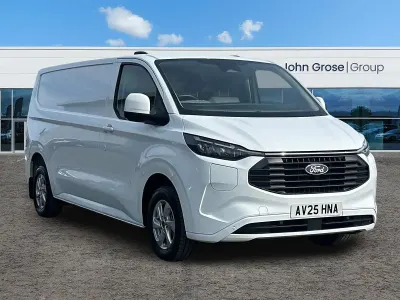 Used Ford Transit Custom Limited 232 HP (170 kW) 2025 White Van