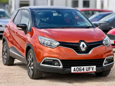 Used Renault Captur Dynamique 90 HP (66 kW) 2014 Orange SUV