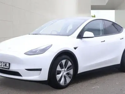 Used Tesla Model Y Long Range AWD 11 kW (15 HP) 2022 SUV