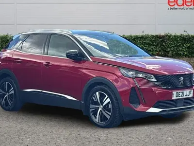 Used Peugeot 3008 Premium 224 HP (164 kW) 2021 Red SUV