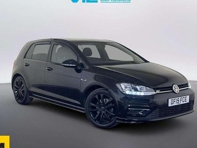 Begagnad VW Golf VII R-line 150 HK (110 kW) 2019 Svart Halvkombi