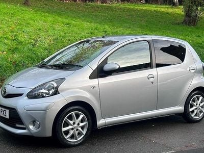 Silver Used 2014 Toyota Aygo Hatchback | £3,995 (Good price)