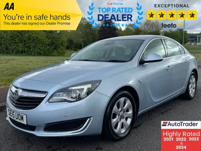Begagnad Vauxhall Insignia S 140 HK (102 kW) 2015 Silver Halvkombi