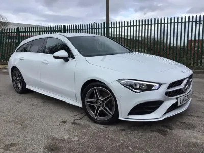 Usado Mercedes CLA200 Shooting Brake AMG line 2022 Branco Carrinha